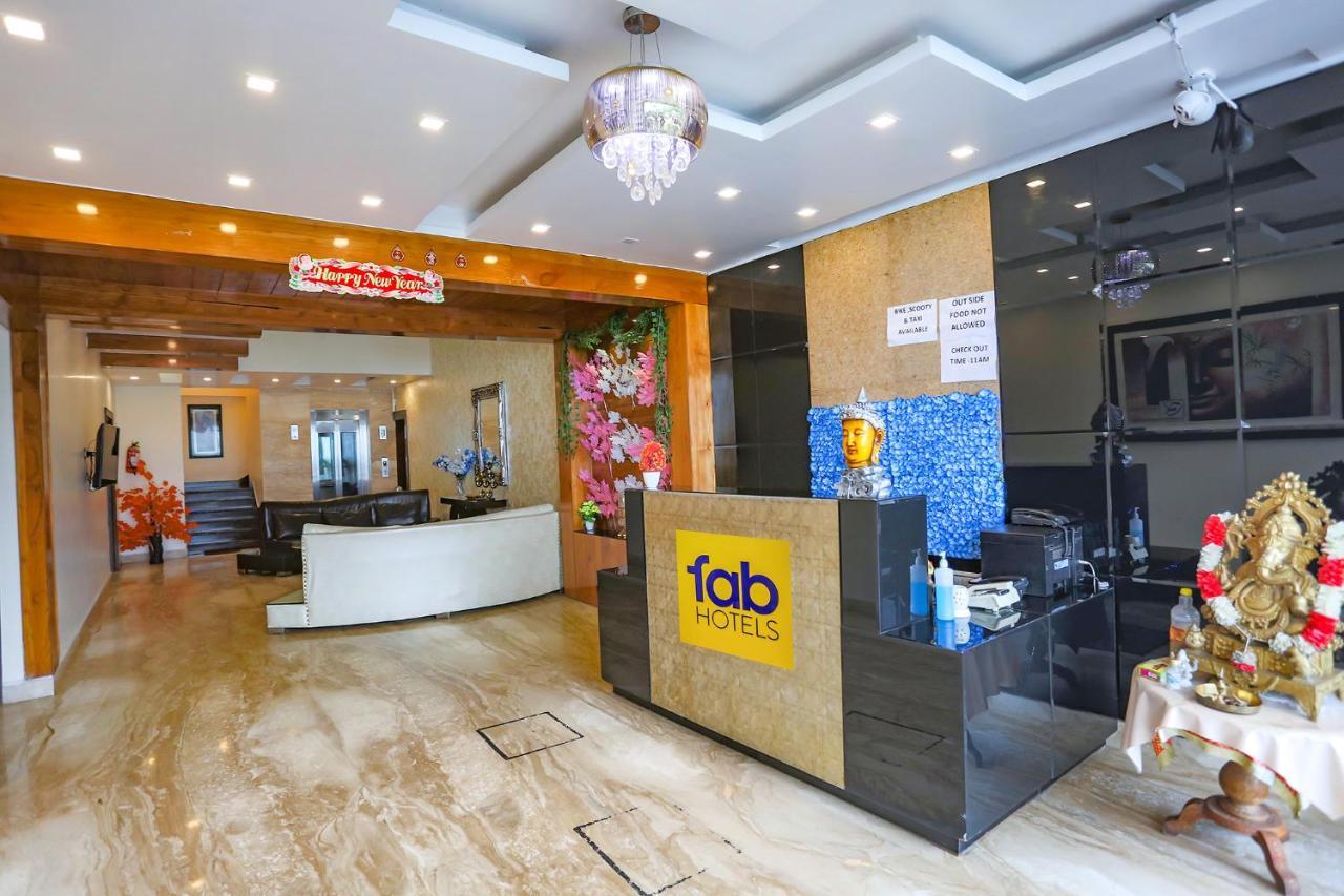 FabHotel Winter Line Inn Masuri Exterior foto