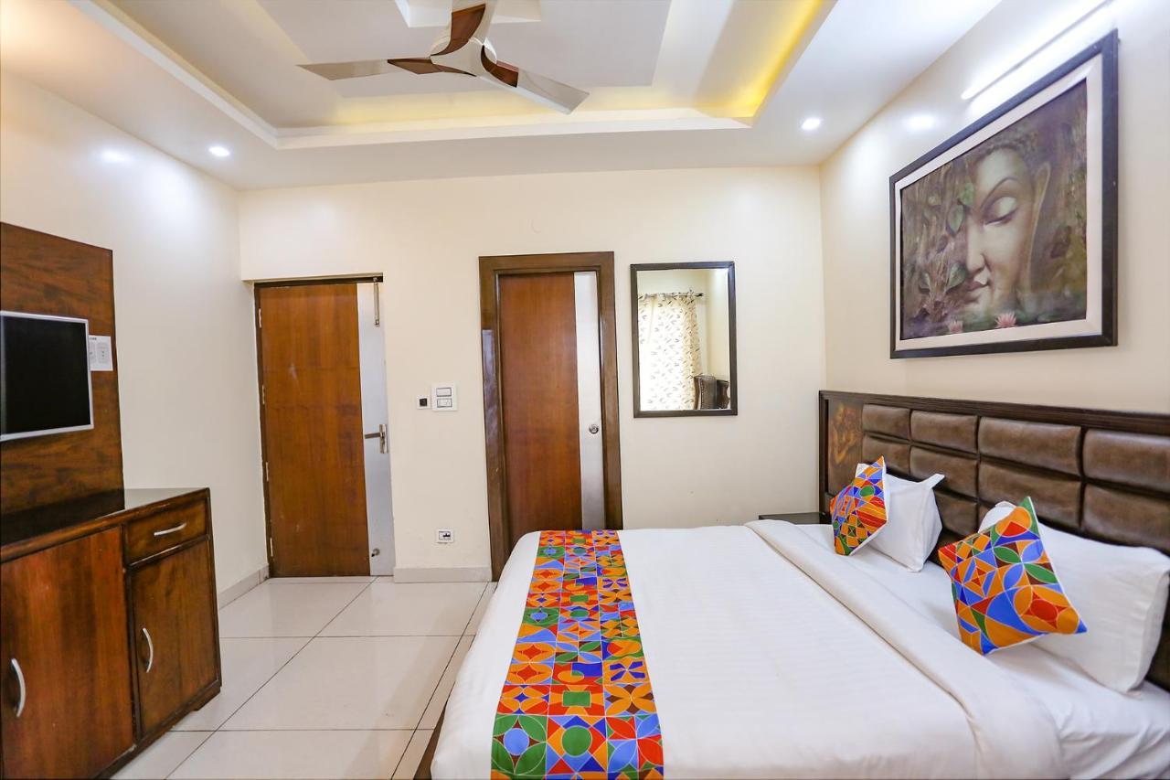 FabHotel Winter Line Inn Masuri Exterior foto